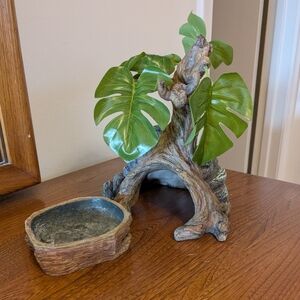 Thrive Tree with Rock and Greenery Terrarium Ornament And Water Dish